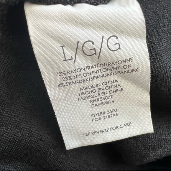 CAbi Blouse Top Black Bell Sleeve It's A Party Stretches - Picture 6 of 6